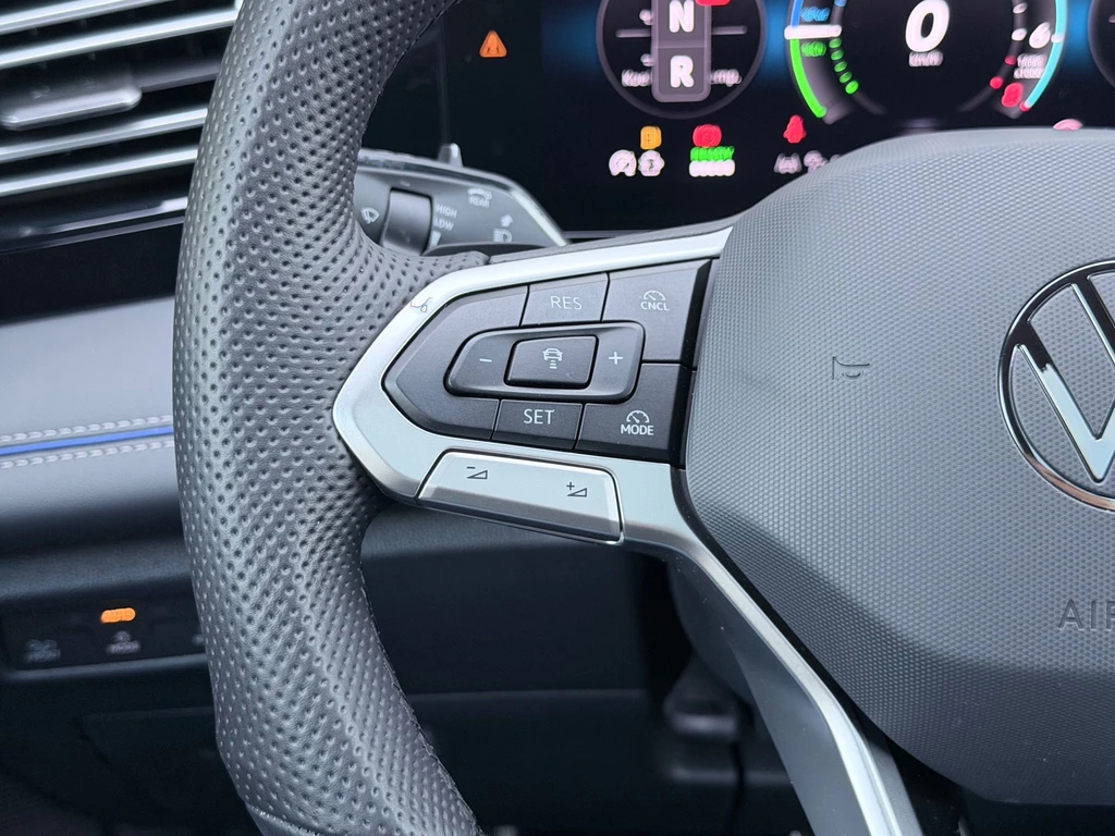 Volkswagen Tiguan – foto 15