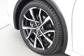 Toyota Prius – thumbnail 28