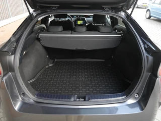Toyota Prius – thumbnail 11