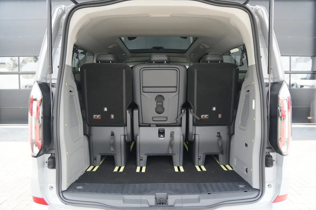 Ford Tourneo Custom – foto 12
