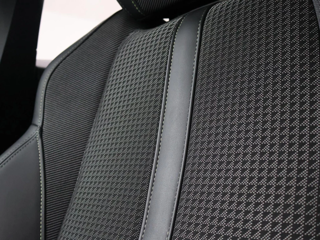 Peugeot e-2008 – foto 53