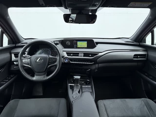 Lexus UX – thumbnail 11