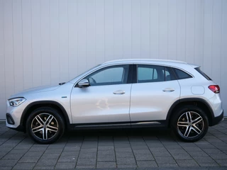 Mercedes-Benz GLA – thumbnail 1