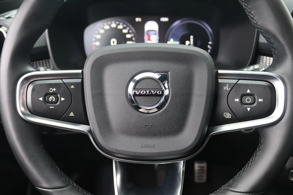 Volvo XC40 – foto 35