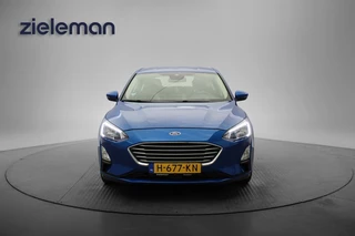 Ford Focus – thumbnail 8