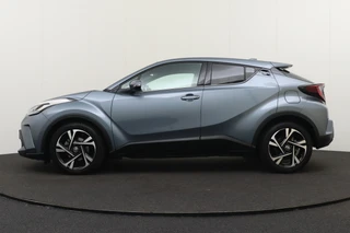 Toyota C-HR – thumbnail 2
