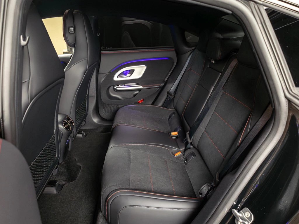 Mercedes-Benz CLA – foto 9