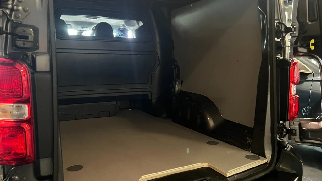 Opel Vivaro – foto 19