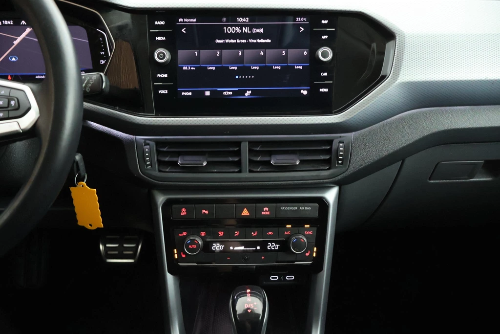 Volkswagen T-Cross – foto 11