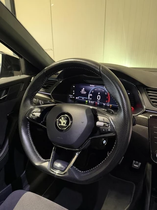 Škoda Superb – thumbnail 18