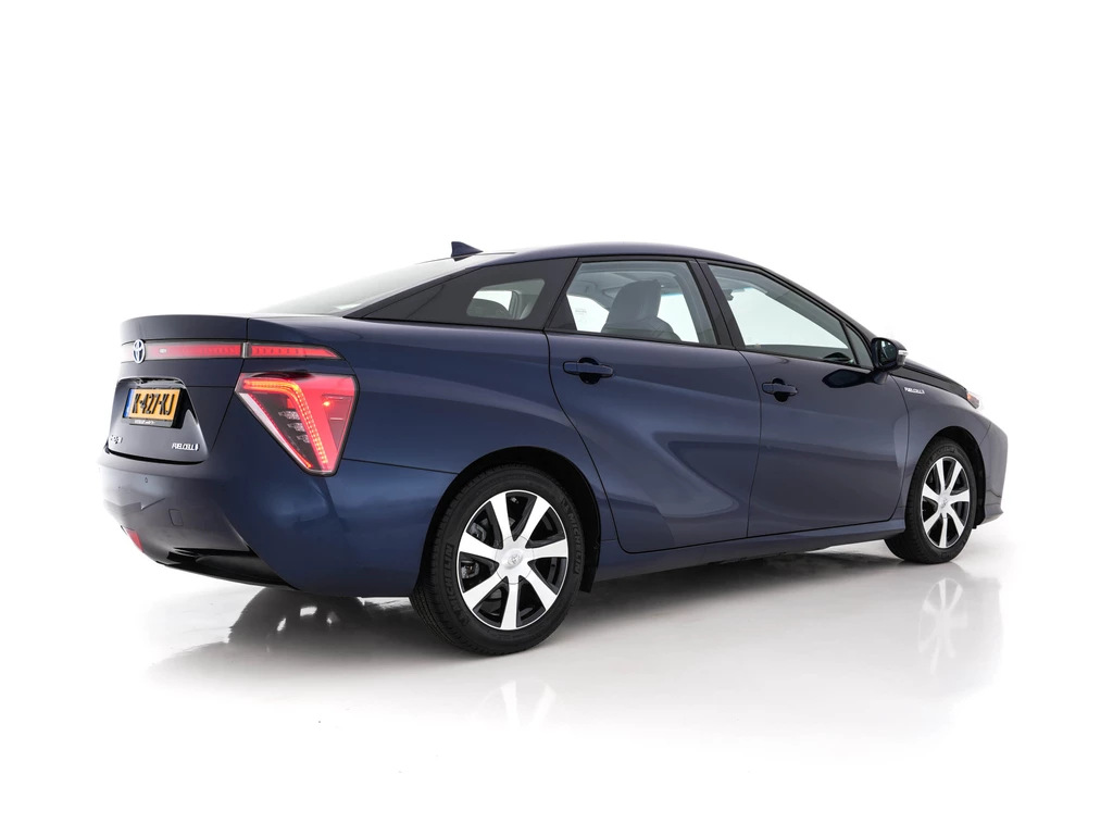 Toyota Mirai – foto 4