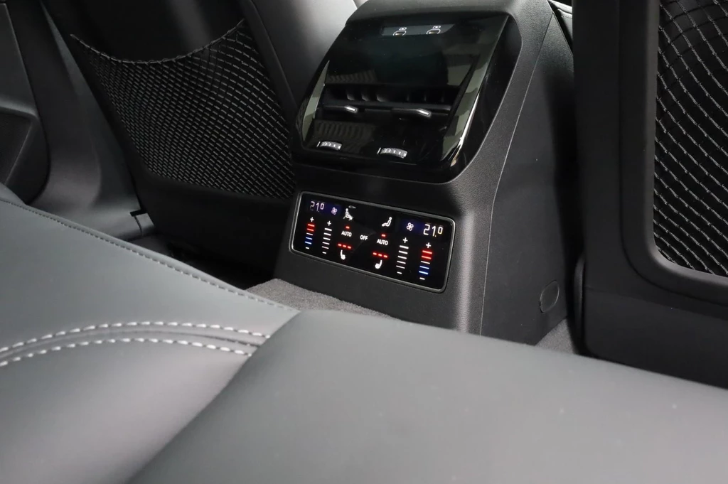 Audi A6 – foto 24