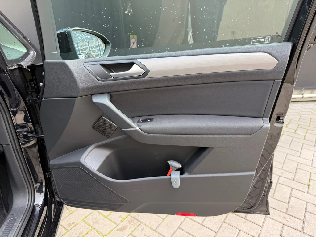 Volkswagen Touran – foto 20
