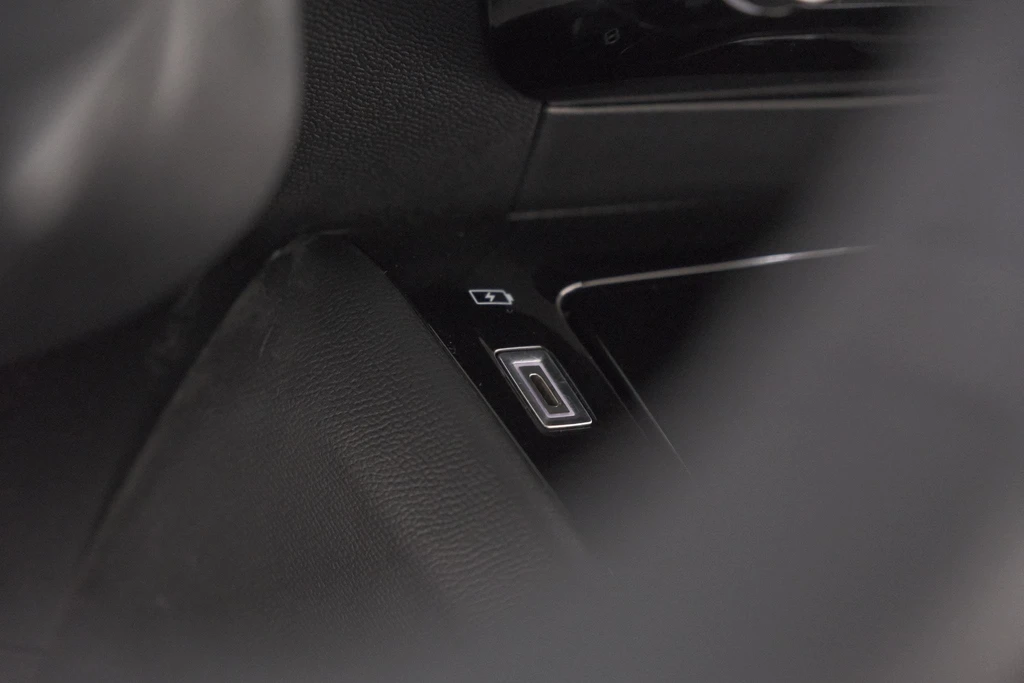 Peugeot 208 – foto 49