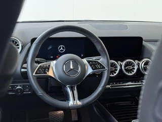 Mercedes-Benz GLA – thumbnail 10