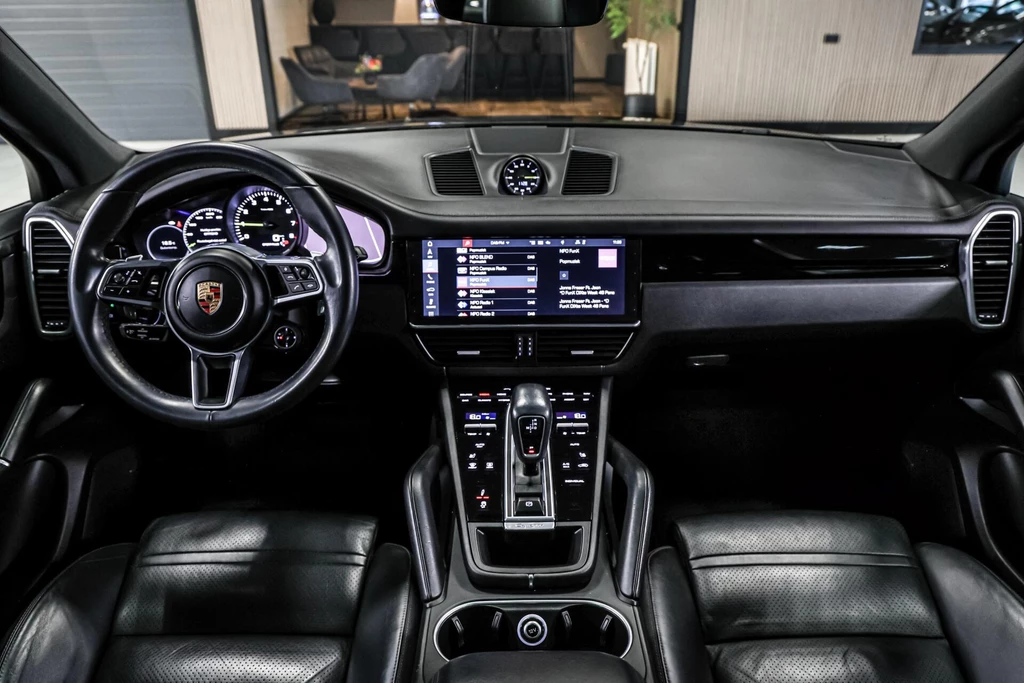 Porsche Cayenne – foto 11