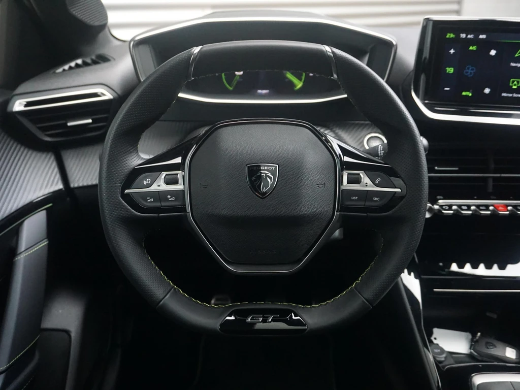 Peugeot 208 – foto 14