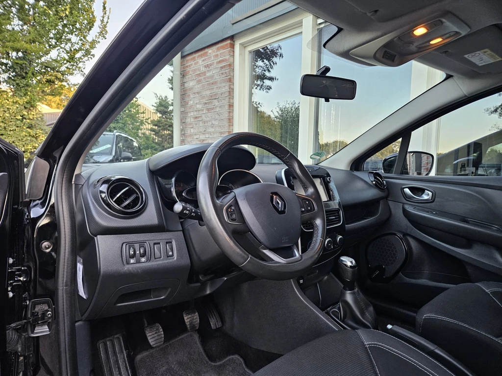 Renault Clio – foto 14