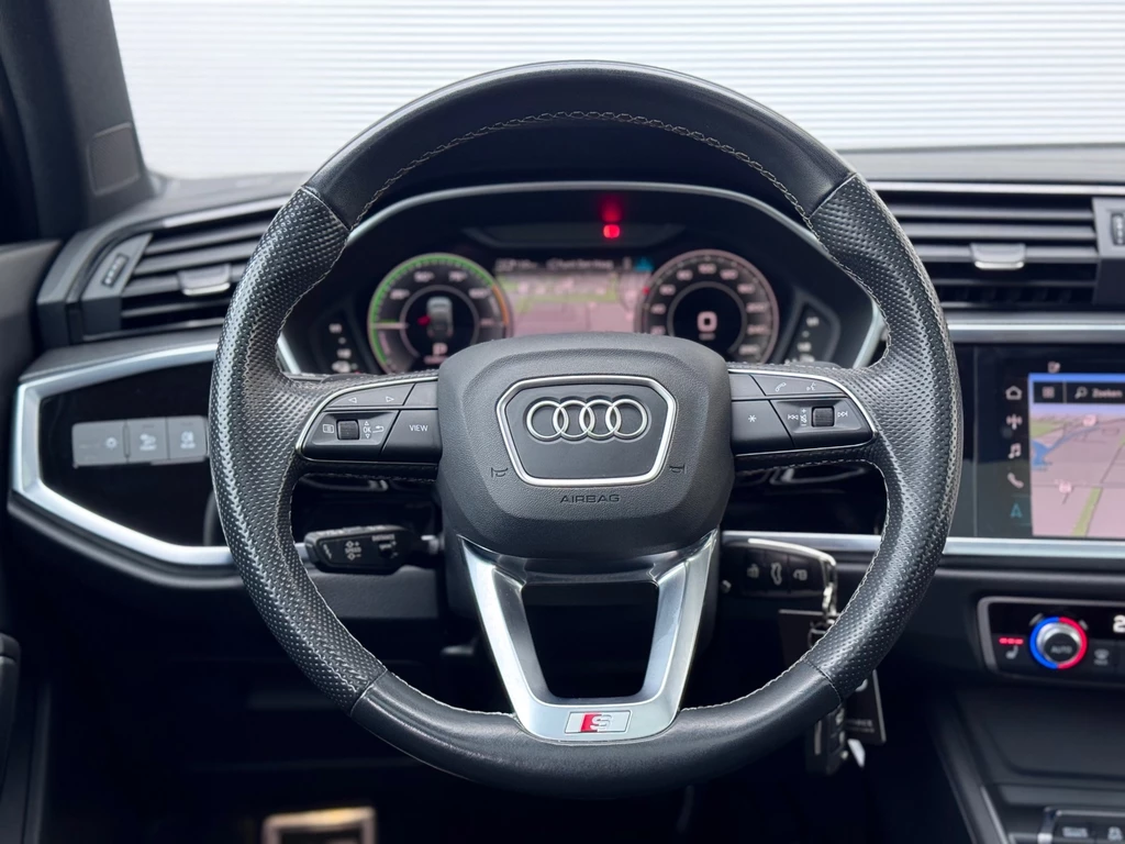 Audi Q3 – foto 16