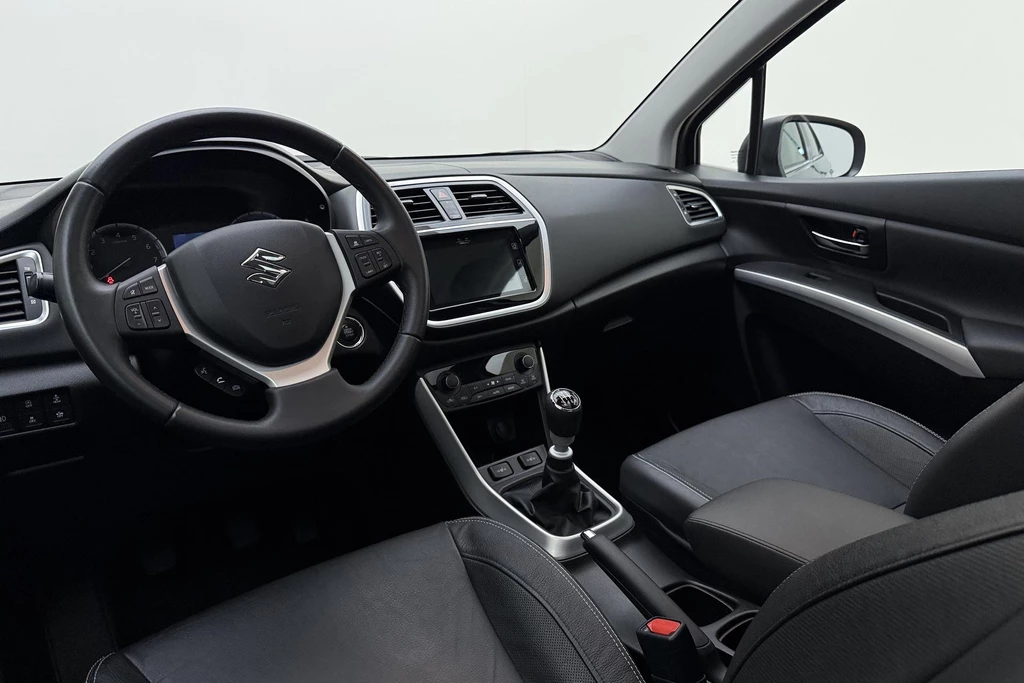 Suzuki S-Cross – foto 16