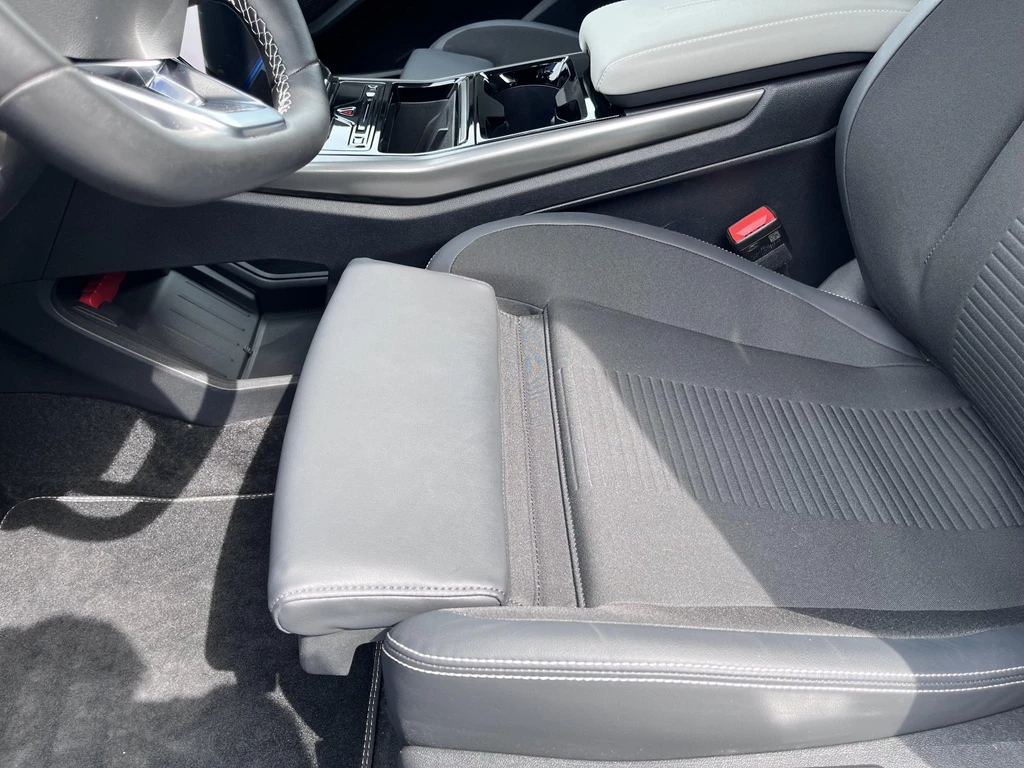 Ford Explorer – foto 12