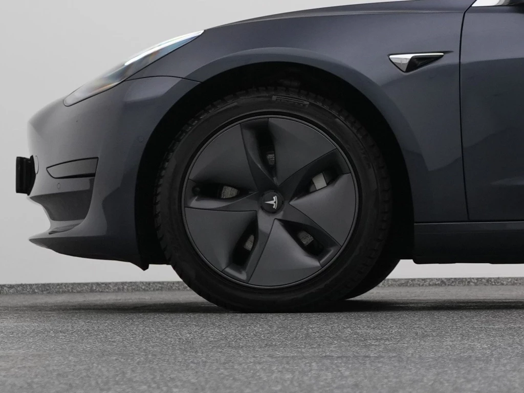Tesla Model 3 – foto 40