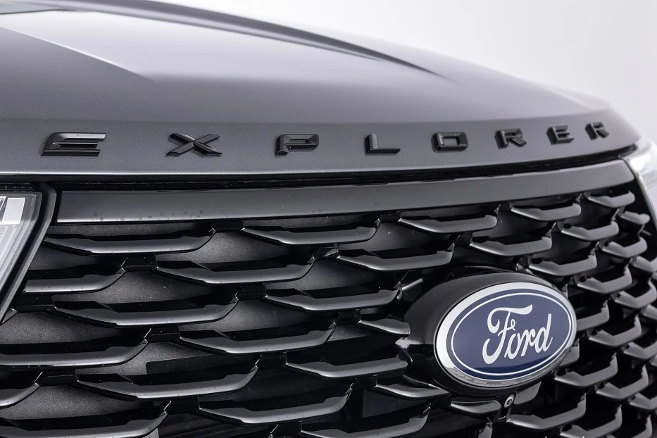 Ford Explorer – foto 56