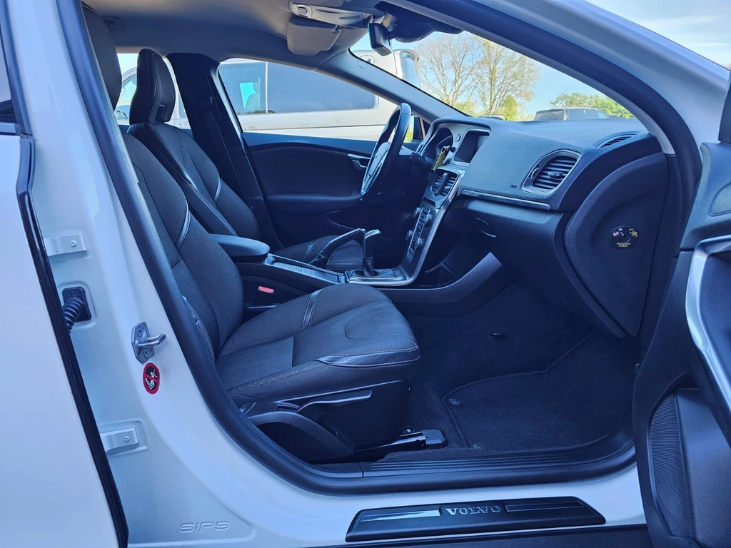 Volvo V40 – foto 35