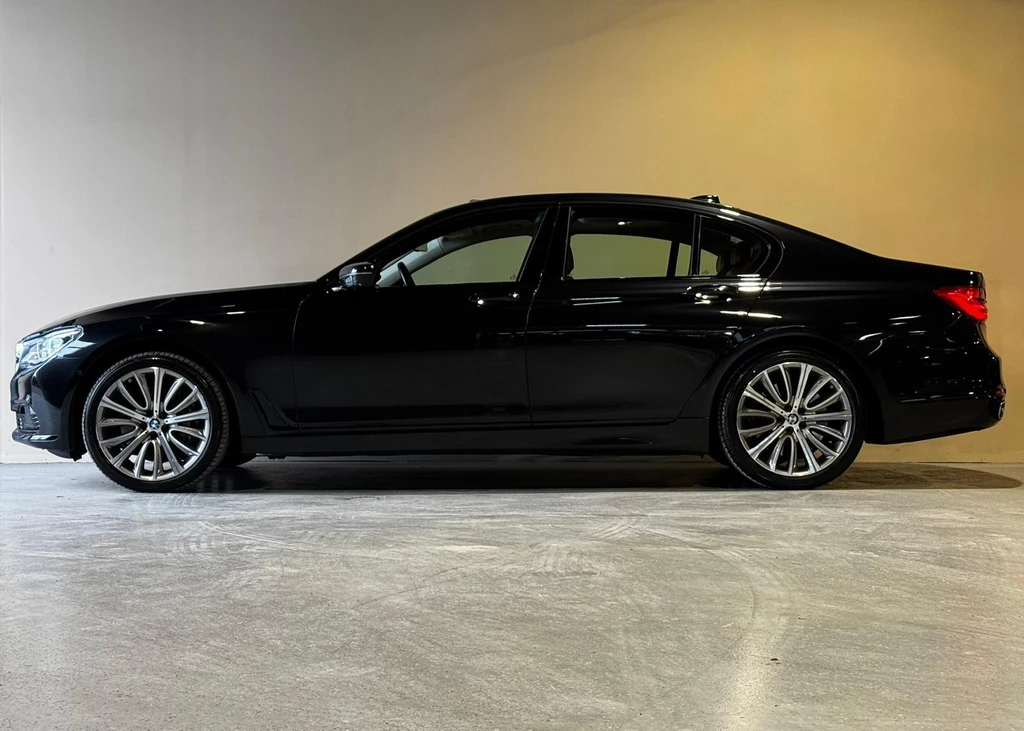 BMW 7 Serie – foto 2