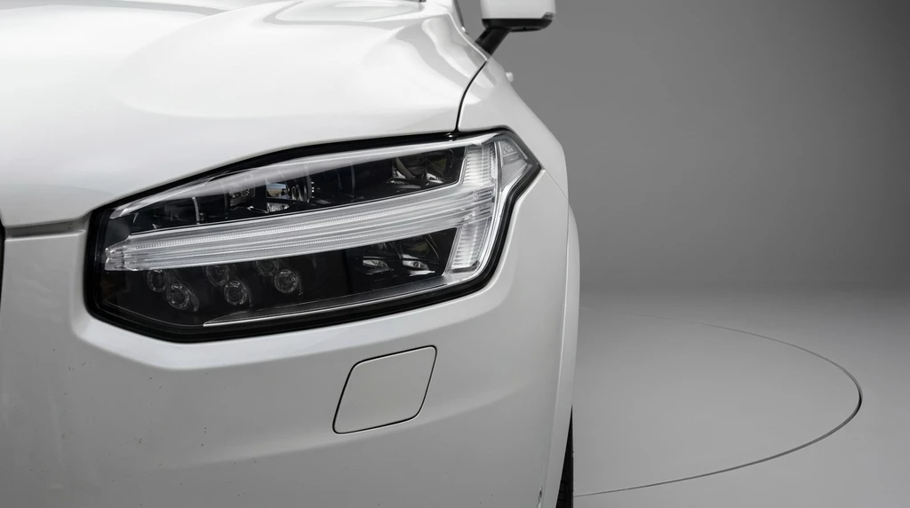 Volvo XC90 – foto 25