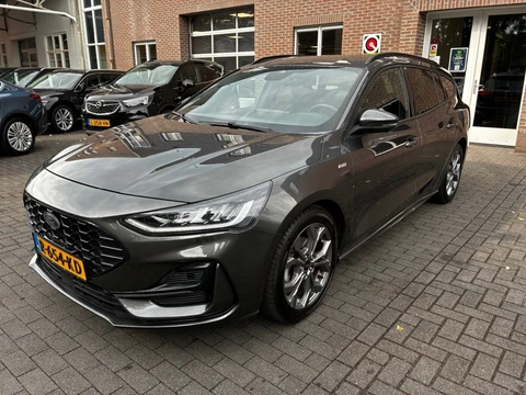 Ford Focus 1.0 EcoBoost Hybrid ST Line X
