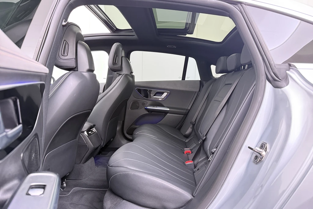 Mercedes-Benz EQE – foto 12