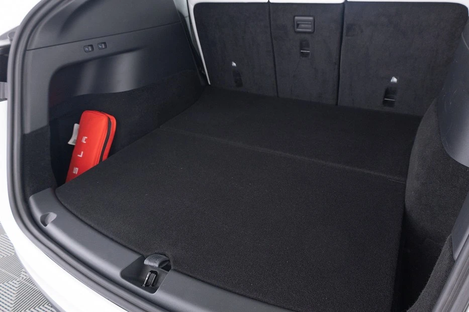 Tesla Model Y – foto 26