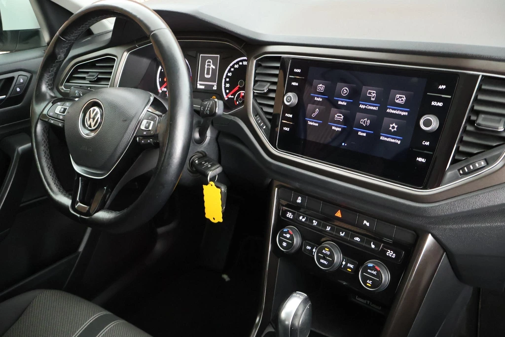 Volkswagen T-Roc – foto 8