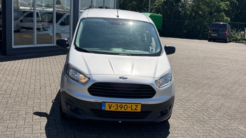 Ford Transit Courier – foto 8