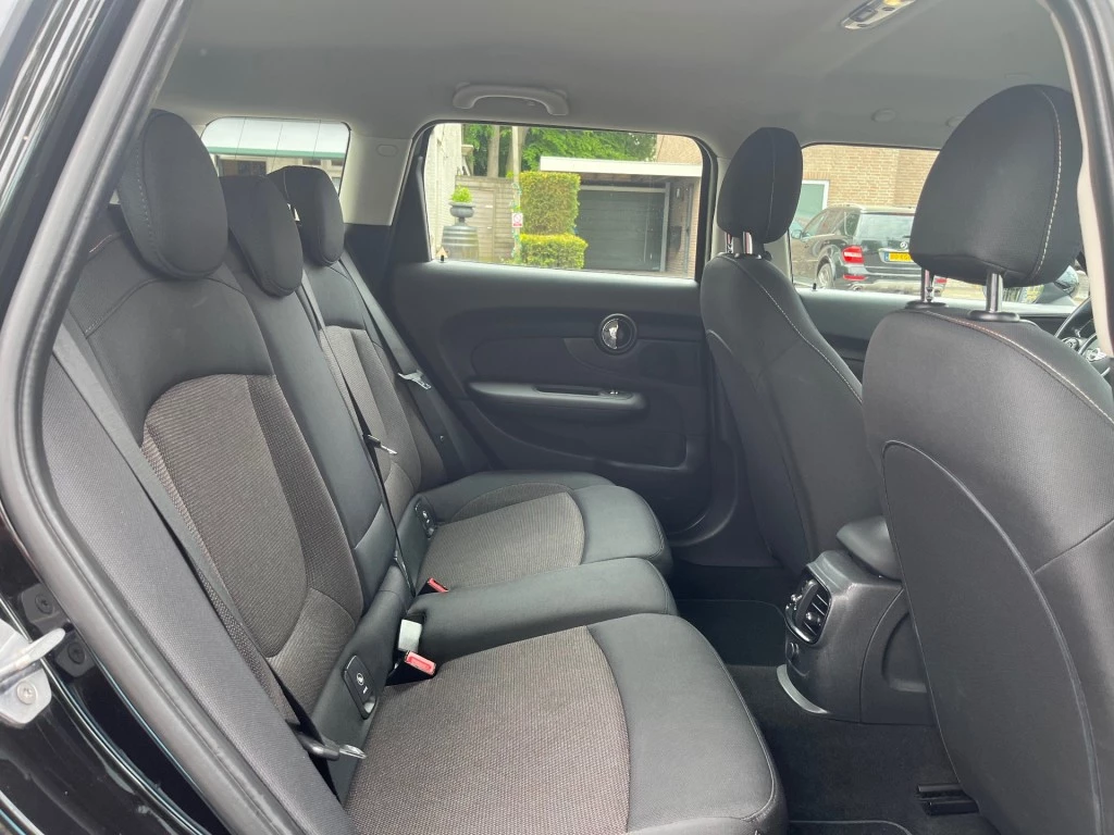 MINI Clubman – foto 17