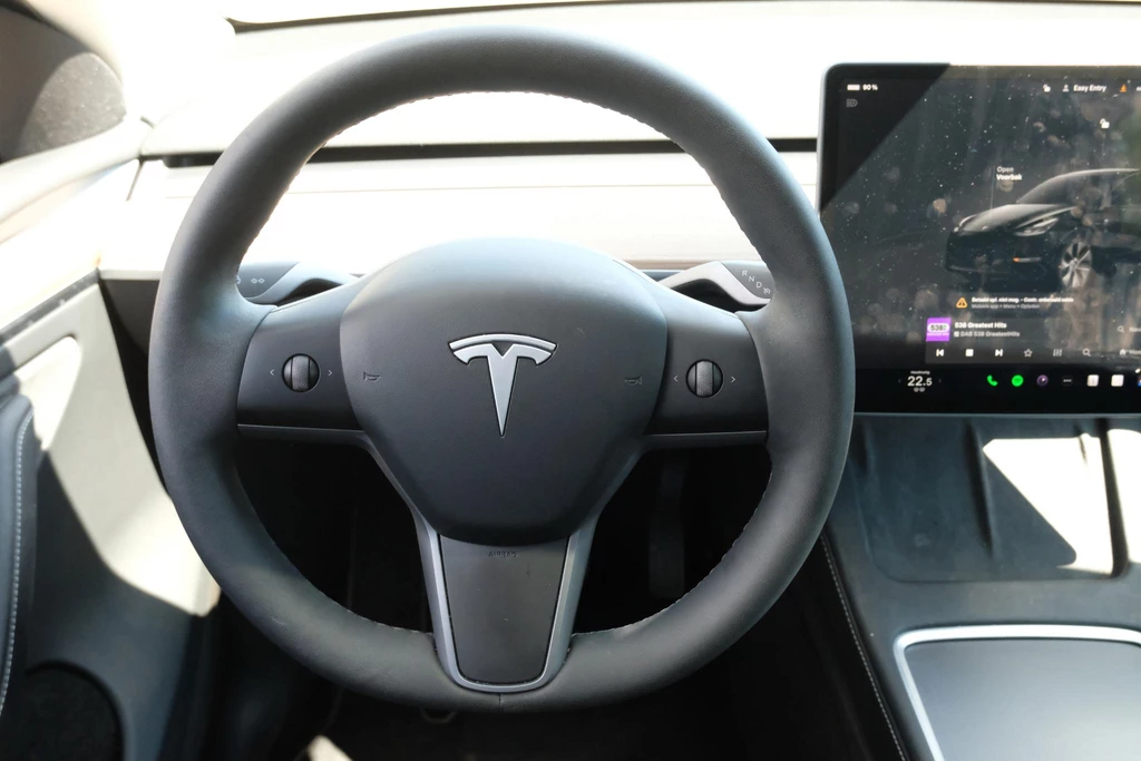 Tesla Model Y – foto 14
