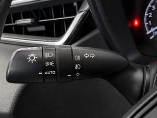 Toyota Corolla Touring Sports – thumbnail 15