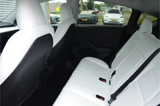 Tesla Model Y – thumbnail 12