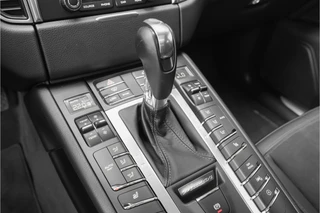 Porsche Macan – thumbnail 43