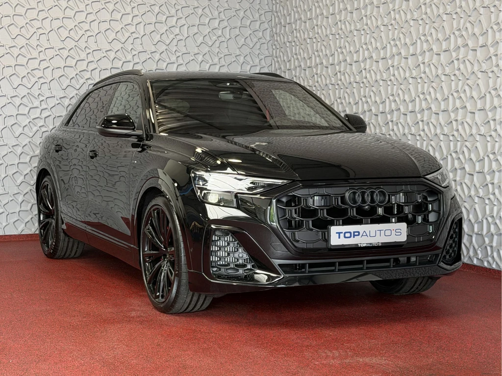 Audi Q8 – foto 11