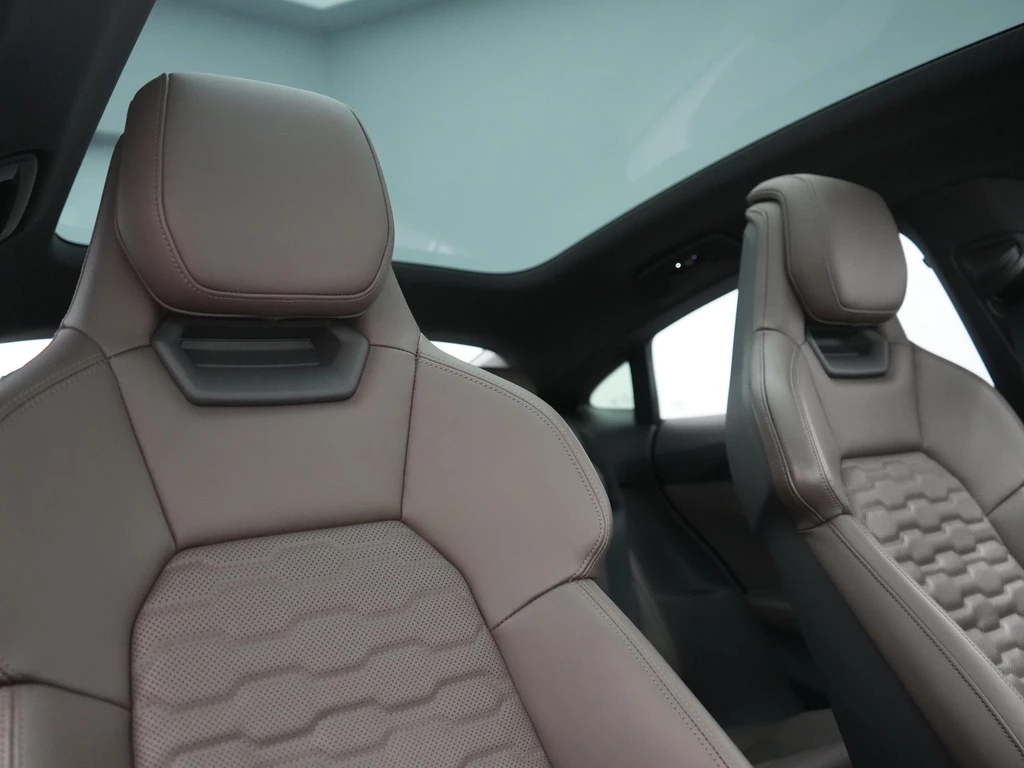 Audi e-tron GT – foto 15