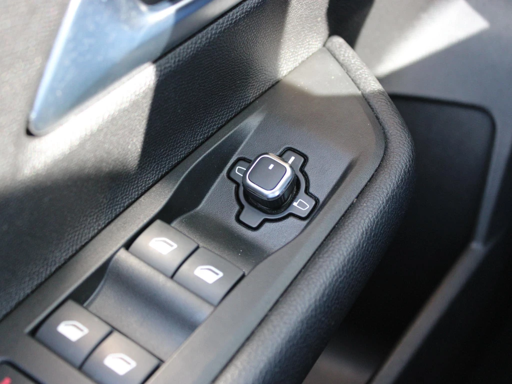Opel Astra – foto 16