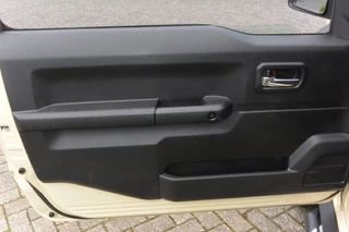 Suzuki Jimny – thumbnail 20