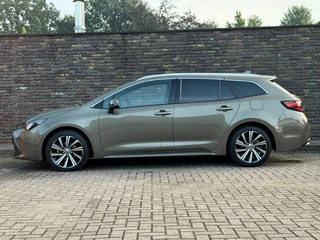 Toyota Corolla – thumbnail 3