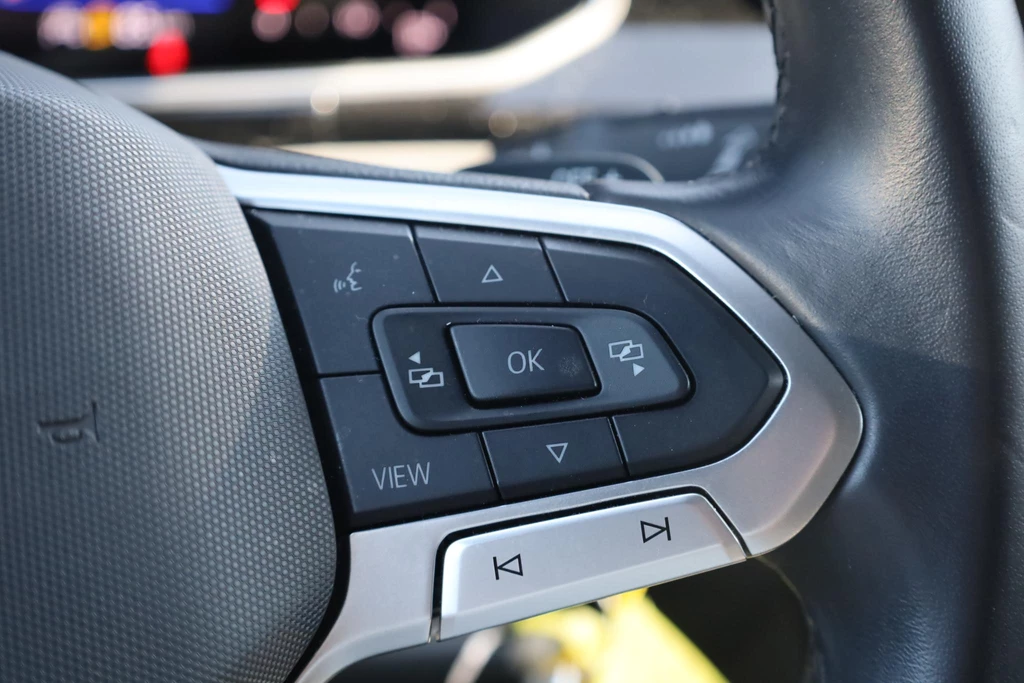 Volkswagen T-Roc – foto 18