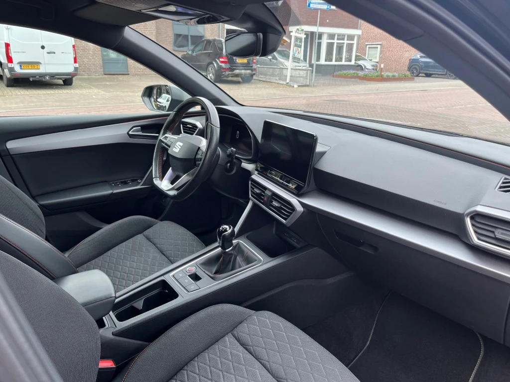 SEAT Leon – foto 6