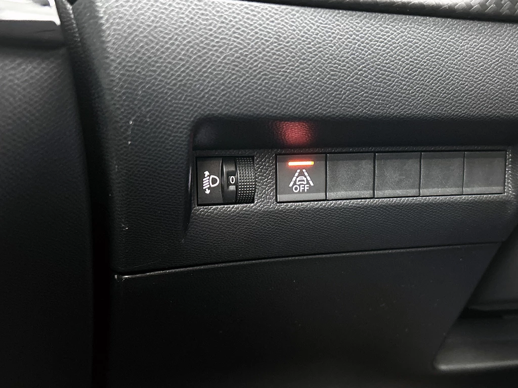 Peugeot 208 – foto 25