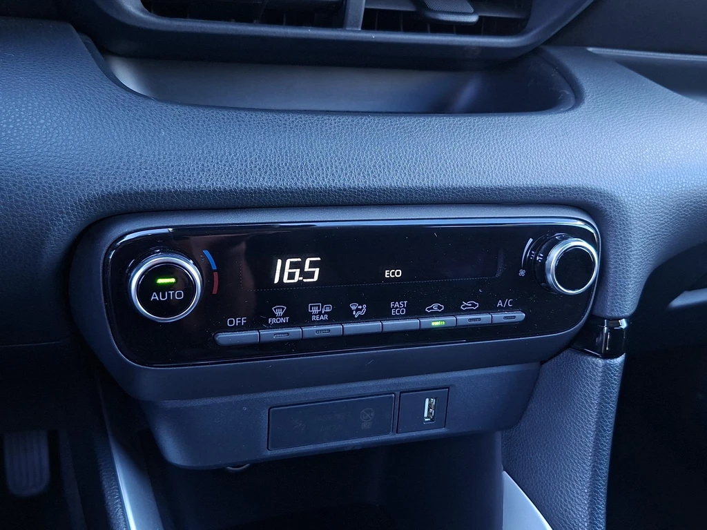Toyota Yaris – foto 19