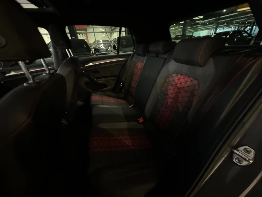 Volkswagen Golf – foto 22
